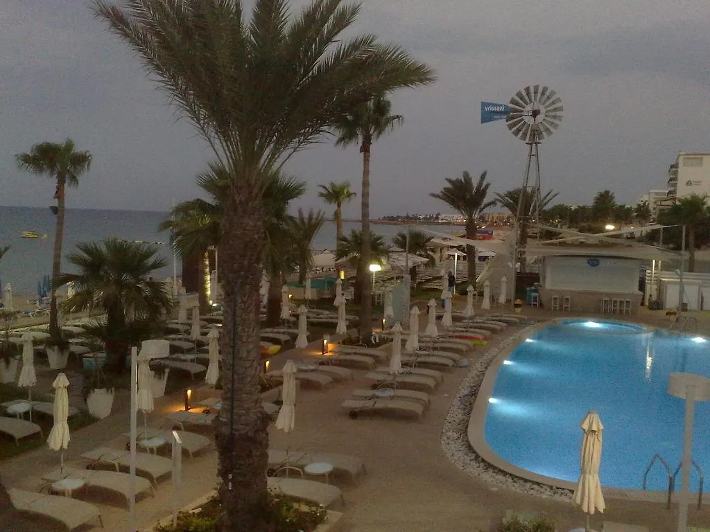 ****  Vrissaki Beach Hotel Protaras Chypre