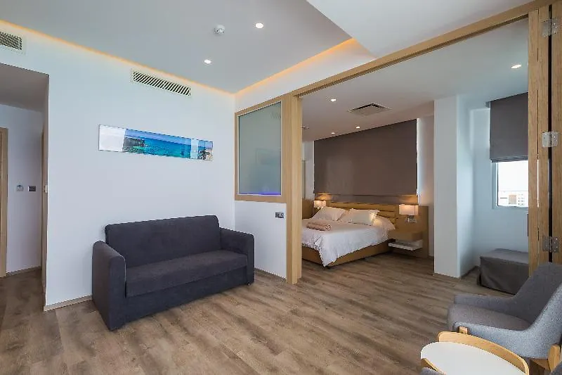 Vrissaki Beach Hotel Protaras 4*,