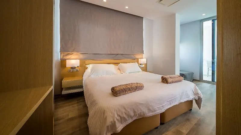 ****  Vrissaki Beach Hotel Protaras Chypre