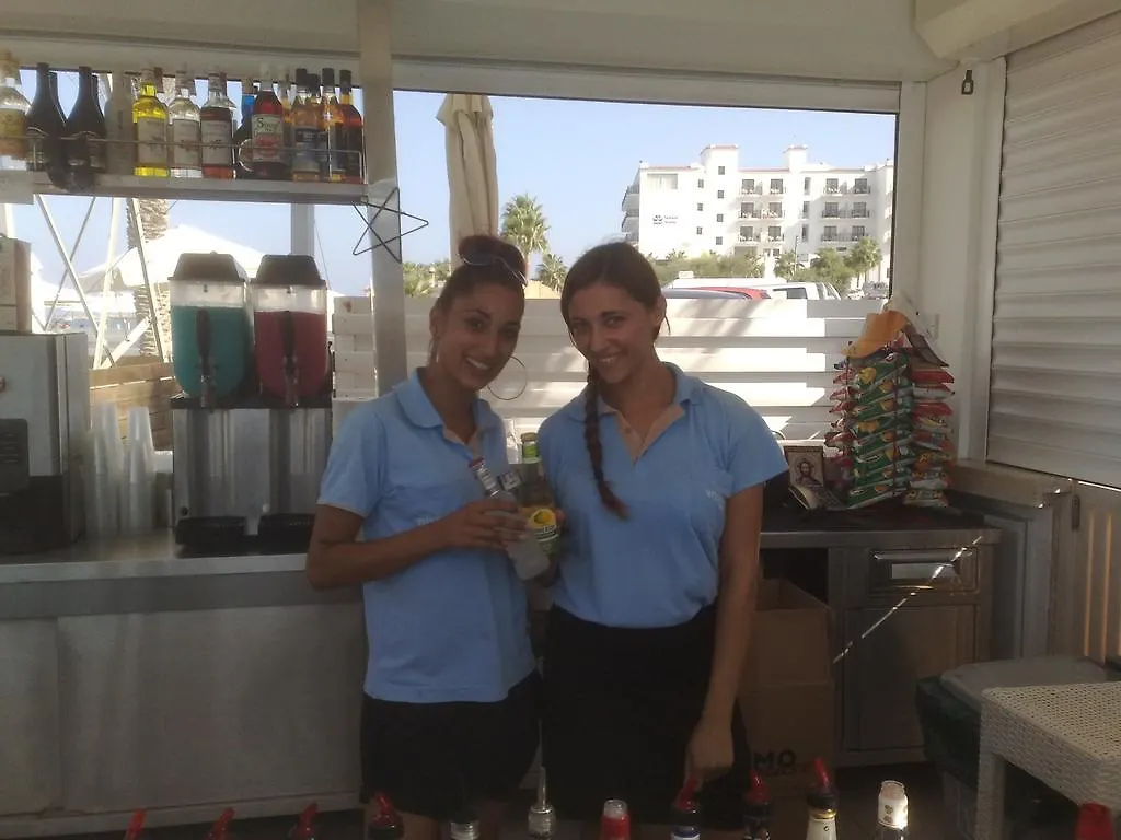 Vrissaki Beach Hotel Protaras